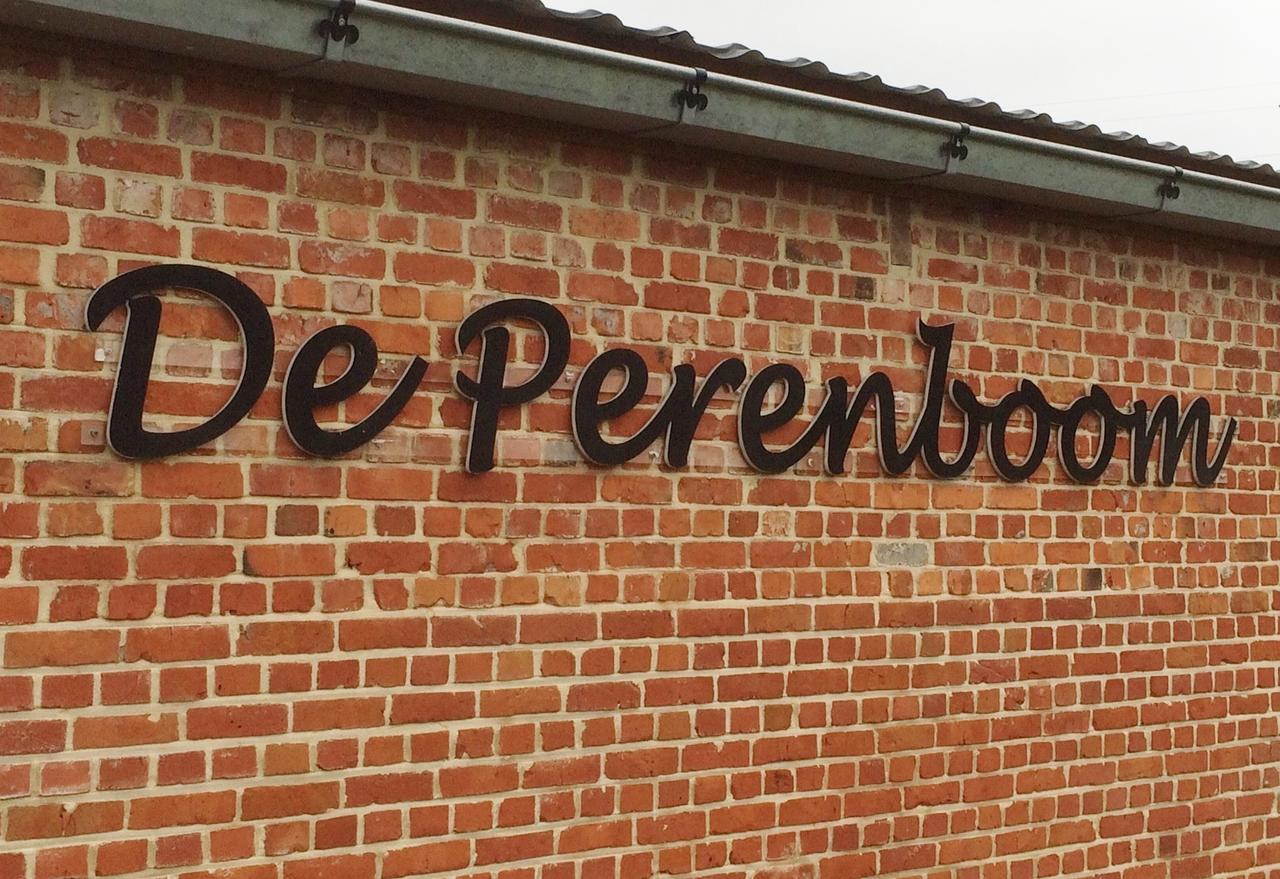 De Perenboom Hotel Belsele Exterior photo